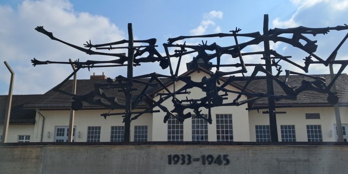 Groß (Dachau_Zeit)